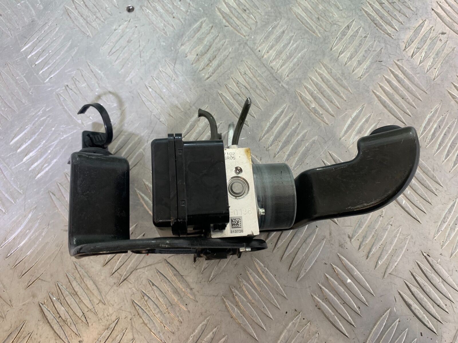 SUZUKI GSX S 1000 GSX-S 1000 ABS PUMP YEAR 2016-2019 (CMB1082)