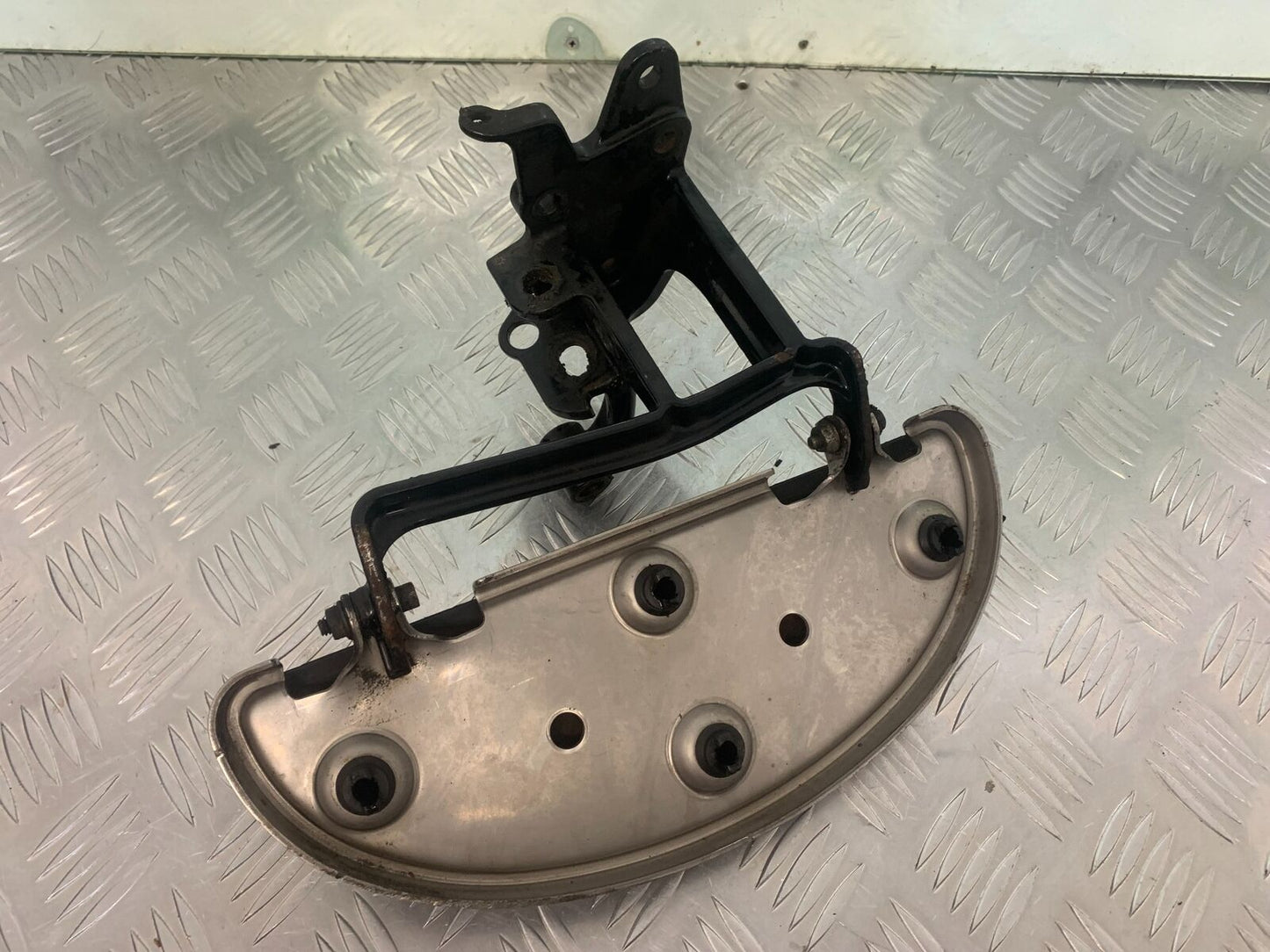 HARLEY DAVIDSON 1690 FLSTC HERITAGE STC LEFT FOOTBOARD   YEAR 2012 (STOCK 972)