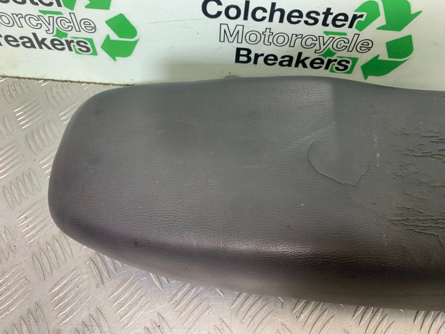 HONDA CG125 CG 125 SEAT  YEAR 1998-2000 (CMB1282)