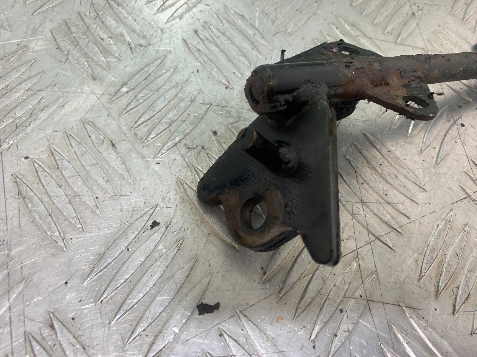 HONDA CBF125 CBF 125 SIDE STAND MOUNT   YEAR 2009-14  (CMB1172)