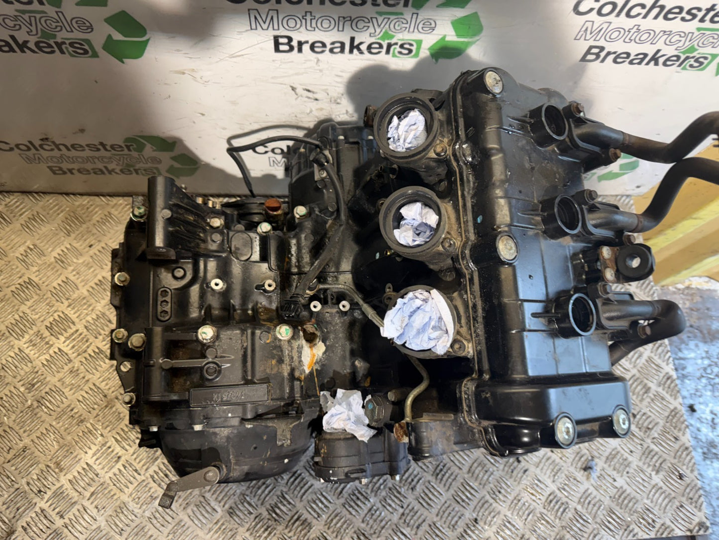 TRIUMPH 955I SPRINT RS ENGINE  YEAR 1999-03 (CMB1313)