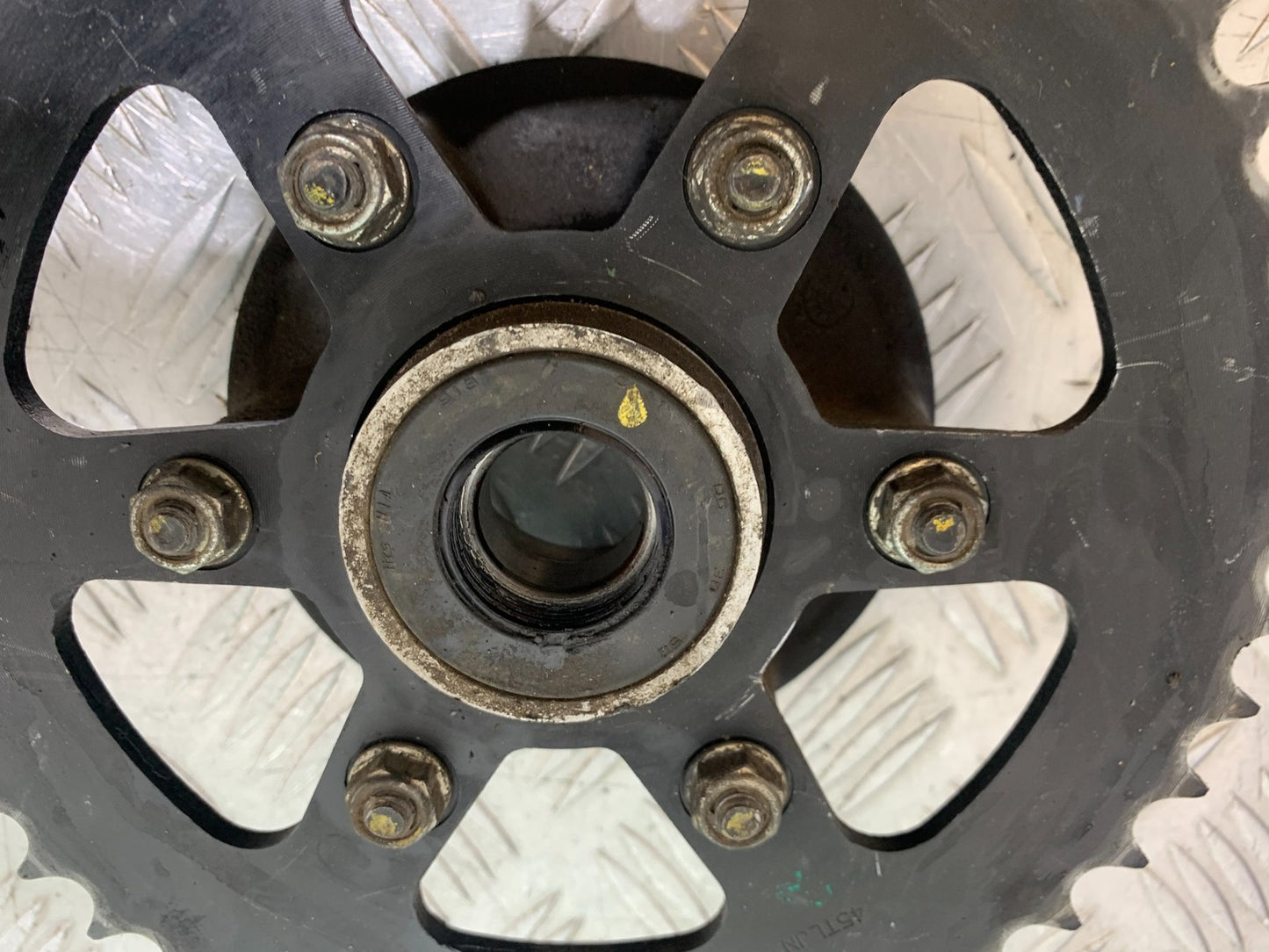 KTM 125 DUKE REAR SPROCKET CARRIER  YEAR 2018-2023 (CMB1185)