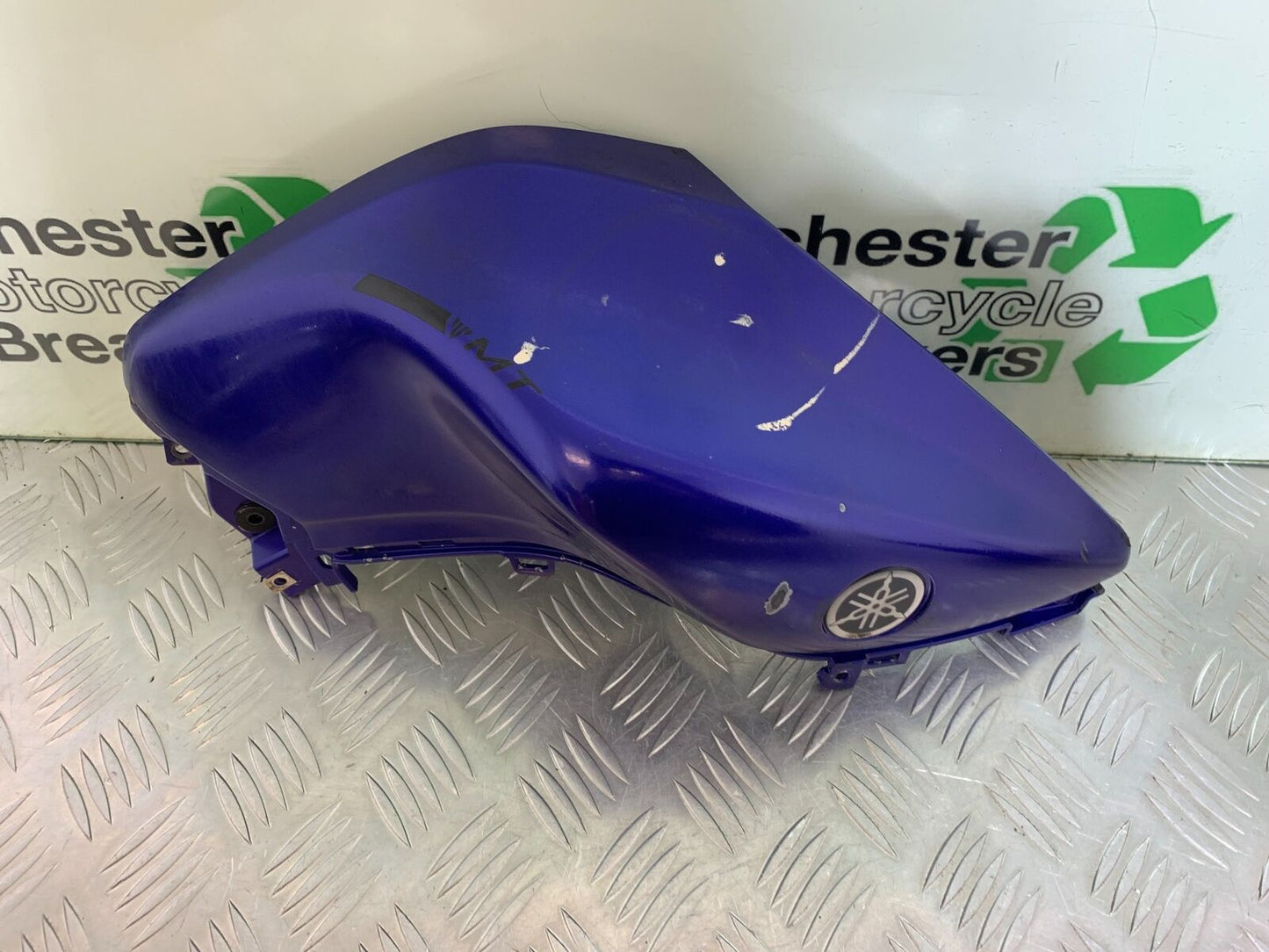 YAMAHA MT 125 MT125 RIGHT TANK PANEL   YEAR 2021-2024 ABS (CMB1010)