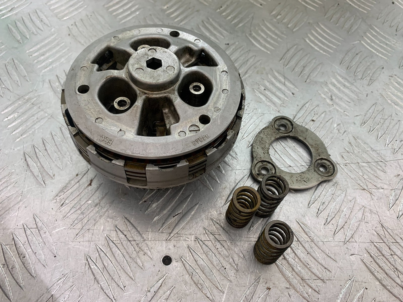YAMAHA YZF-R125 YZF 125 CLUTCH  YEAR 2019-2022 (CMB1263)