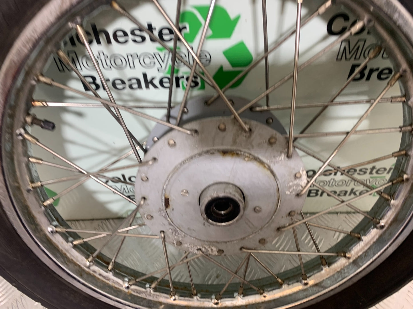 ROYAL ENFIELD BULLET 500 EFI REAR WHEEL  YEAR 2008 - 2016 (CMB1153)