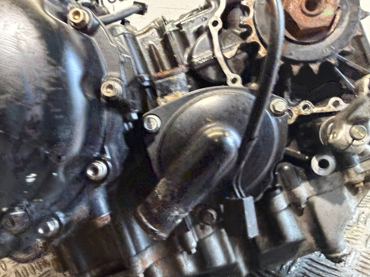 TRIUMPH 955I SPRINT RS ENGINE  YEAR 1999-03 (CMB1313)