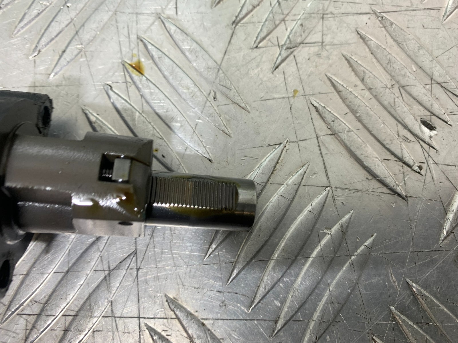 TRIUMPH 955I SPRINT RS CAM CHAIN TENSIONER YEAR 1999-04