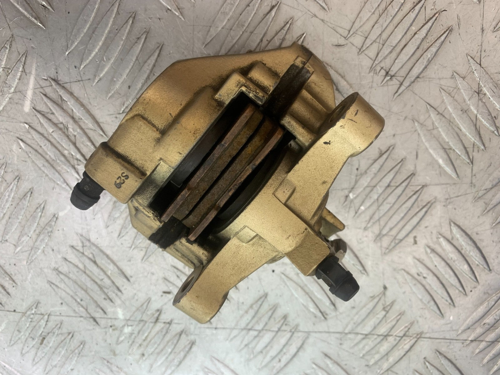 SUZUKI GSXR750 GSXR 750 K4 K5 REAR BRAKE CALIPER   2004-2005 (CMB1319)