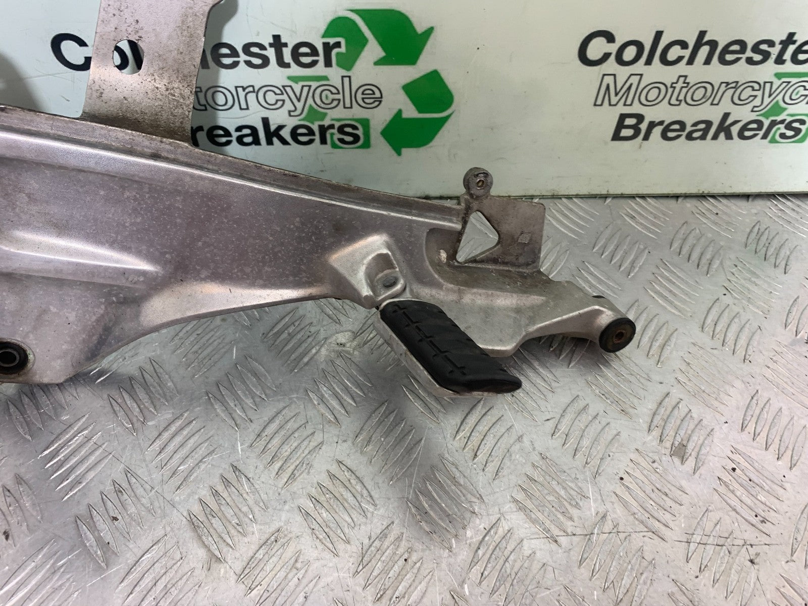 HONDA ST1100 PAN EUROPEAN LEFT HANGER  YEAR 1993-2001 (CMB1195)