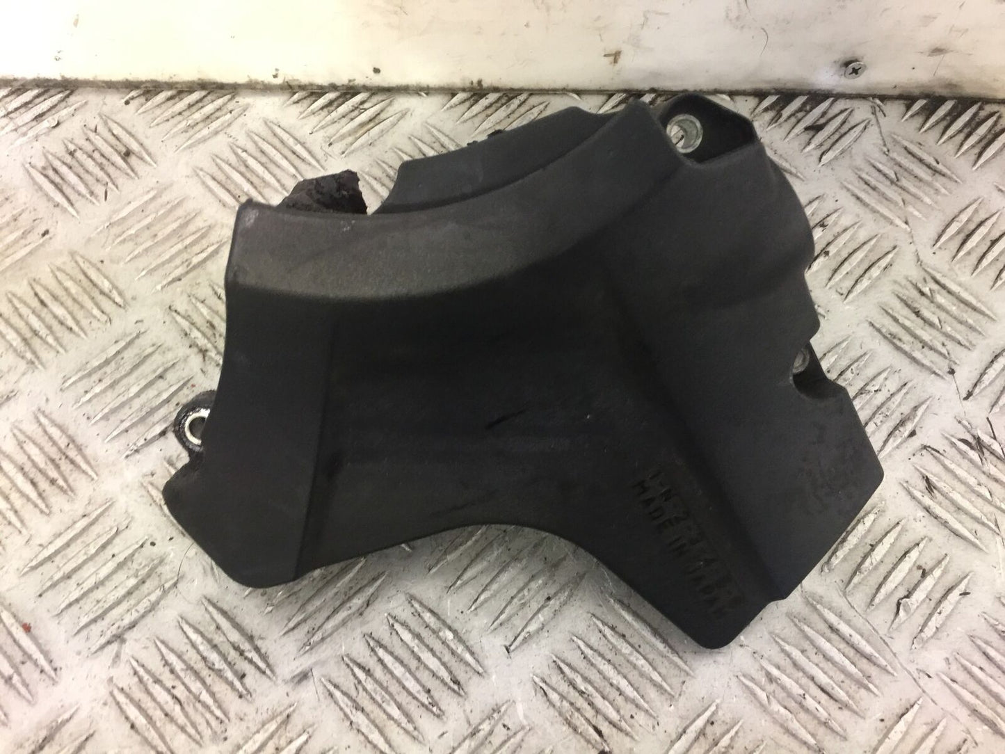 YAMAHA XJ6 XJ6-S DIVERSION SPROCKET COVER YEAR 2009-2016 (STOCK 424)