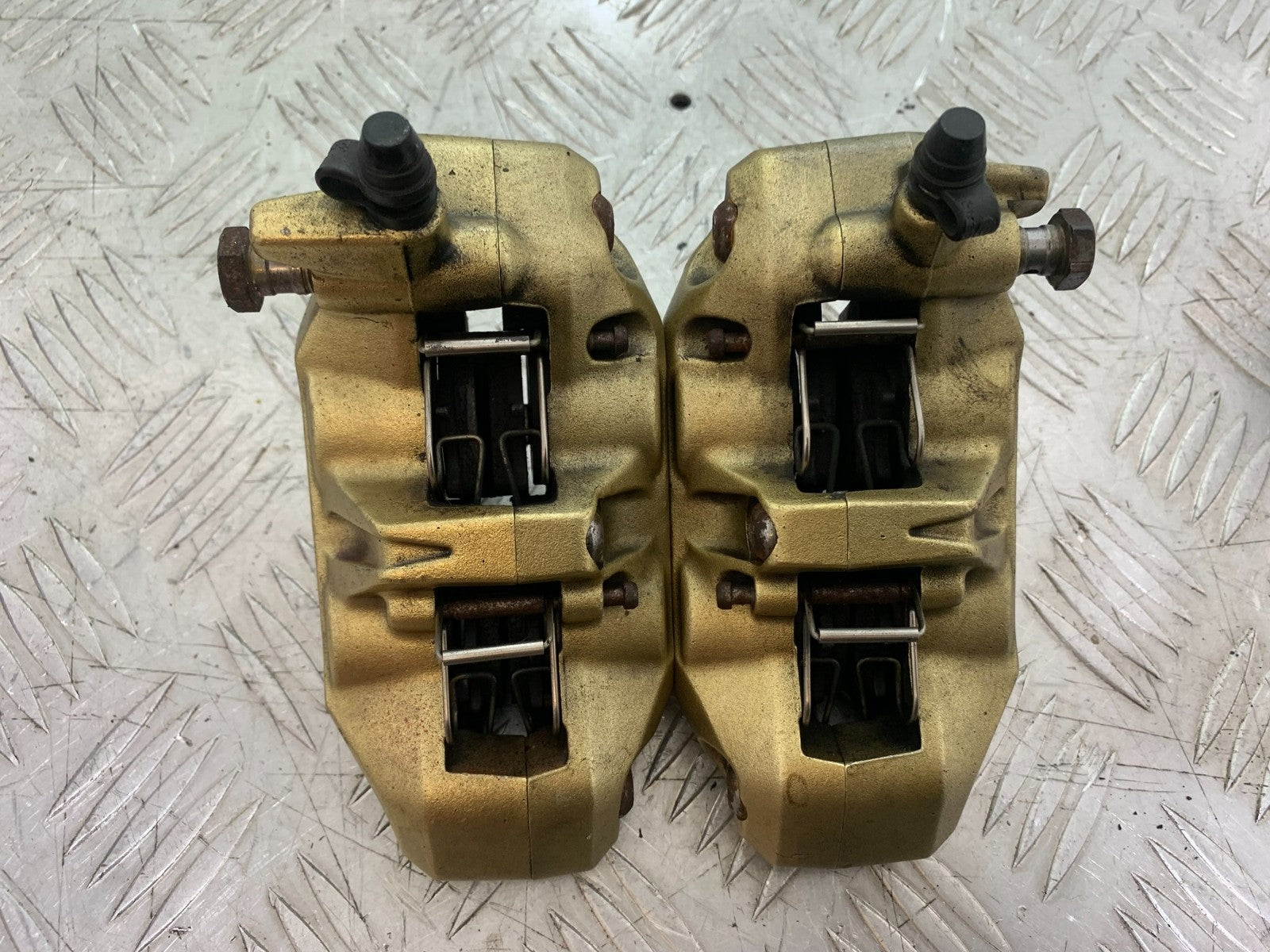 APRILIA RSV1000 RSV 1000 MILLE FRONT CALIPERS 1998- 2003 (CMB1184)