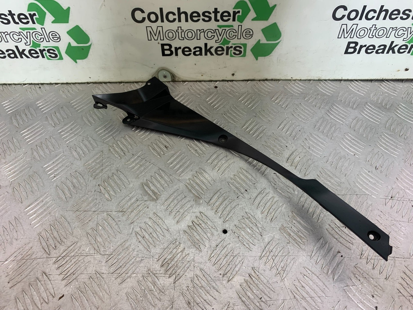 HONDA CBR1000 RR CBR1000 FIREBLADE FRONT INNER INFILL 2008-2011 (CMB1179)