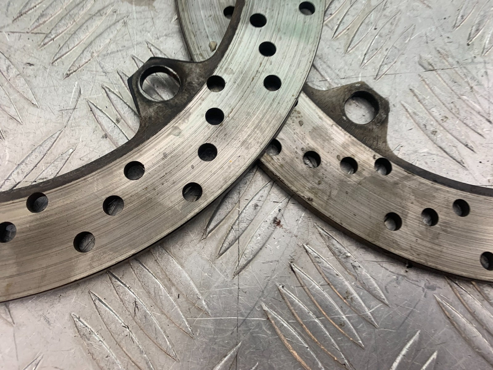BMW R850 R R850R FRONT BRAKE DISCS  YEAR 1994-2002 (CMB1170)