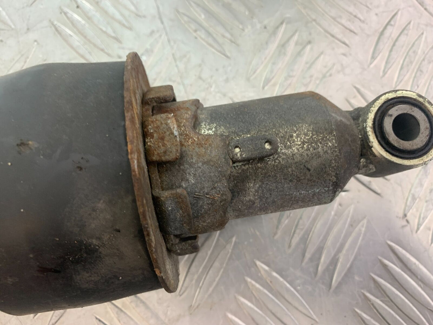 HONDA CB600 CB 600 HORNET REAR SHOCK  YEAR 1998 -2002 (CMB1126)