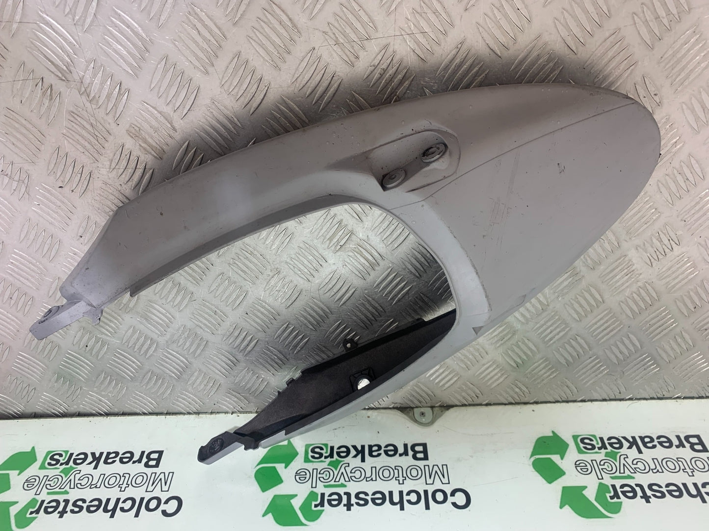SUZUKI GSF650 GSF 650 TAIL PIECE  YEAR 2007-2009  (CMB1161)