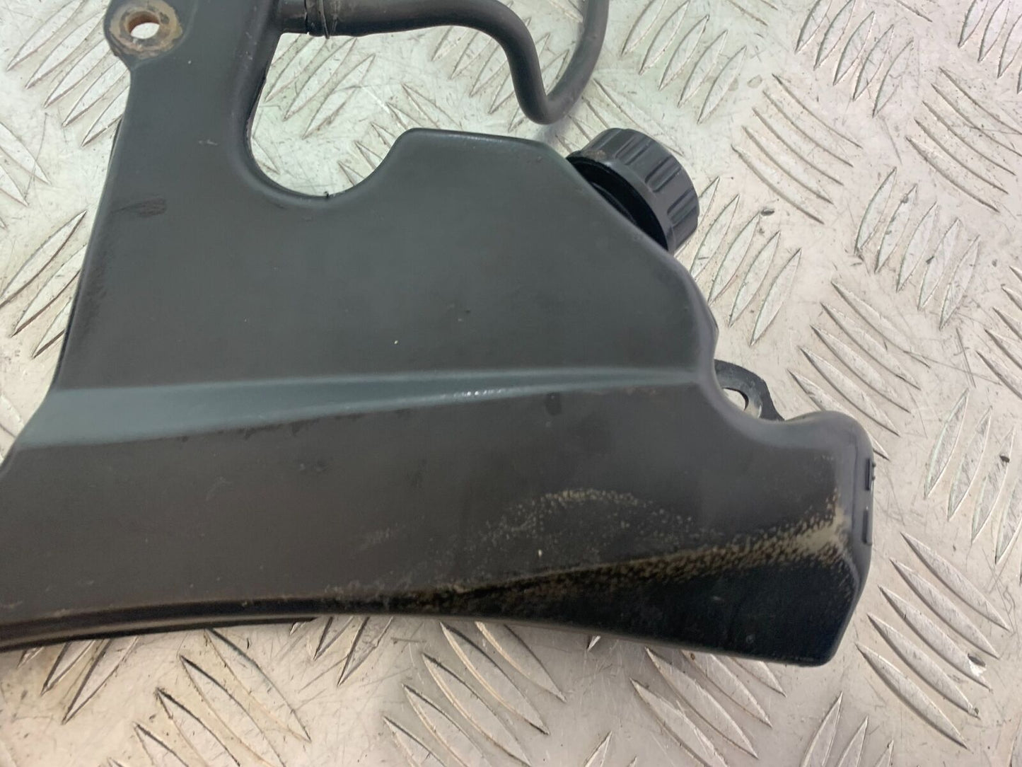 KAWASAKI ZX6R ZX636 COOLANT BOTTLE   YEAR 2002  (CMB1100)