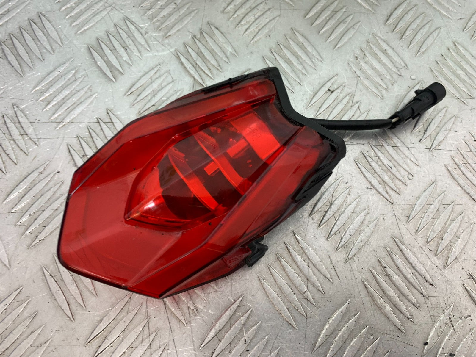 MV AGUSTA 800 F3 REAR LIGHT YEAR 2017-2019 (CMB1227)