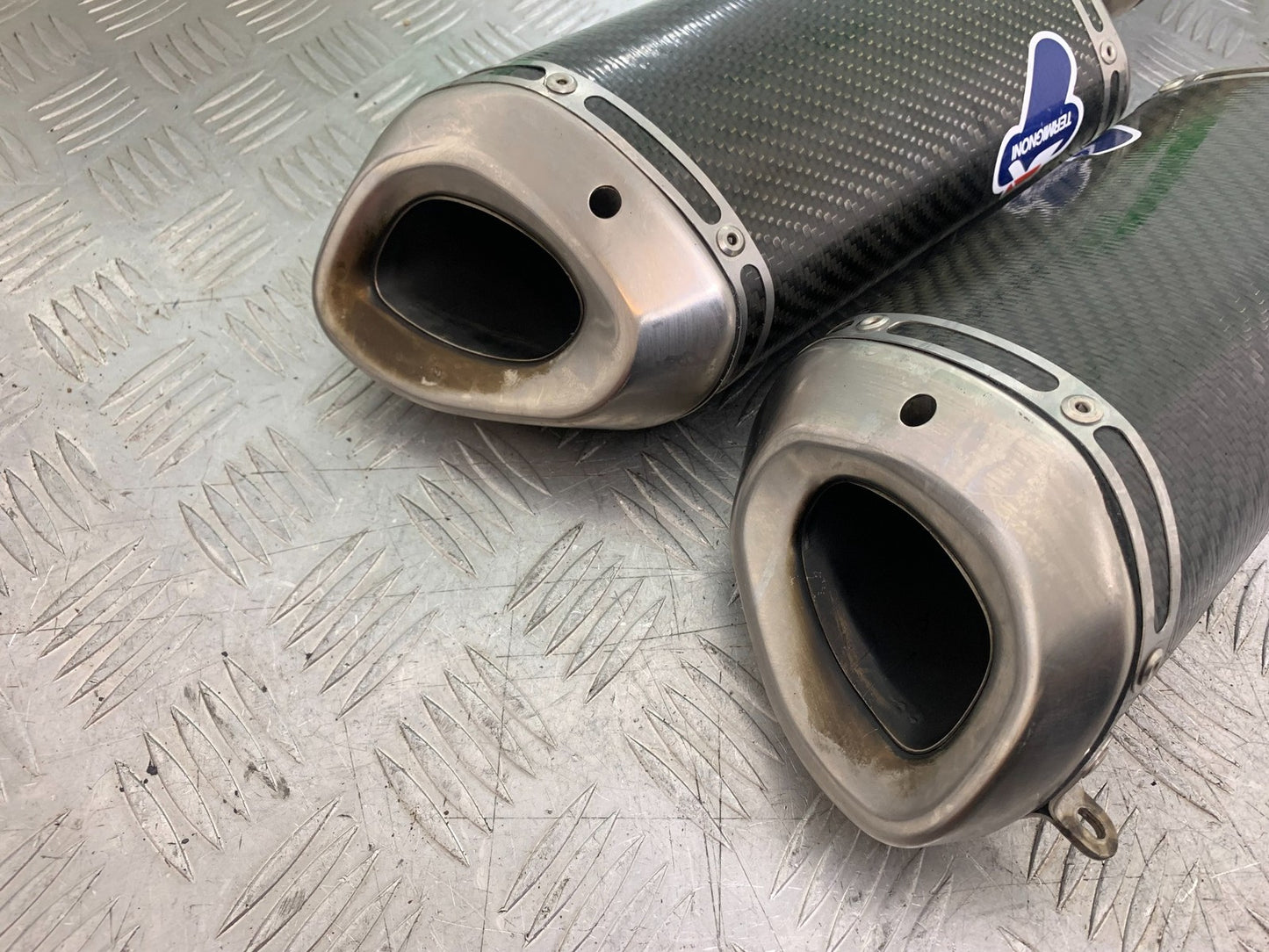 DUCATI 1198 S TERMIGNONI CARBON SILENCERS YEAR 2009-2011 (CMB1219)