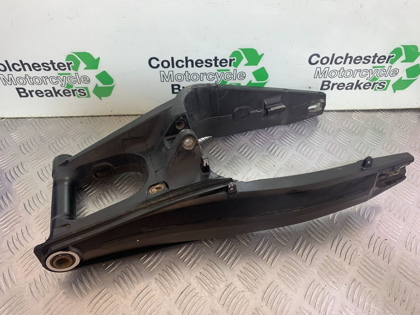 HONDA CBR650 F CBR 650F SWINGARM  YEAR 2014-17  (CMB1130)