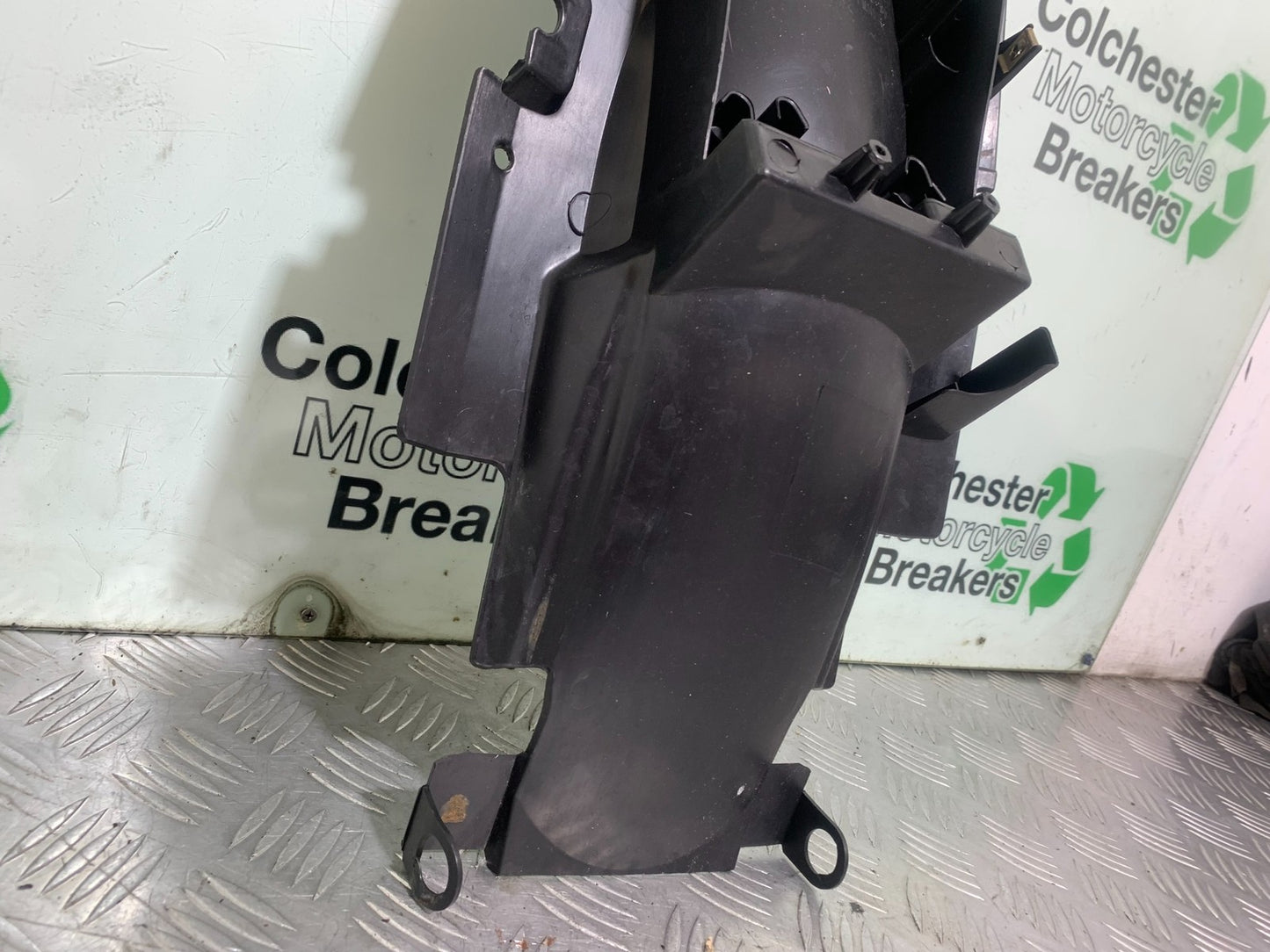 KYMCO CK1 125 UNDERTRAY YEAR 2014 - 2016 (CMB1181)