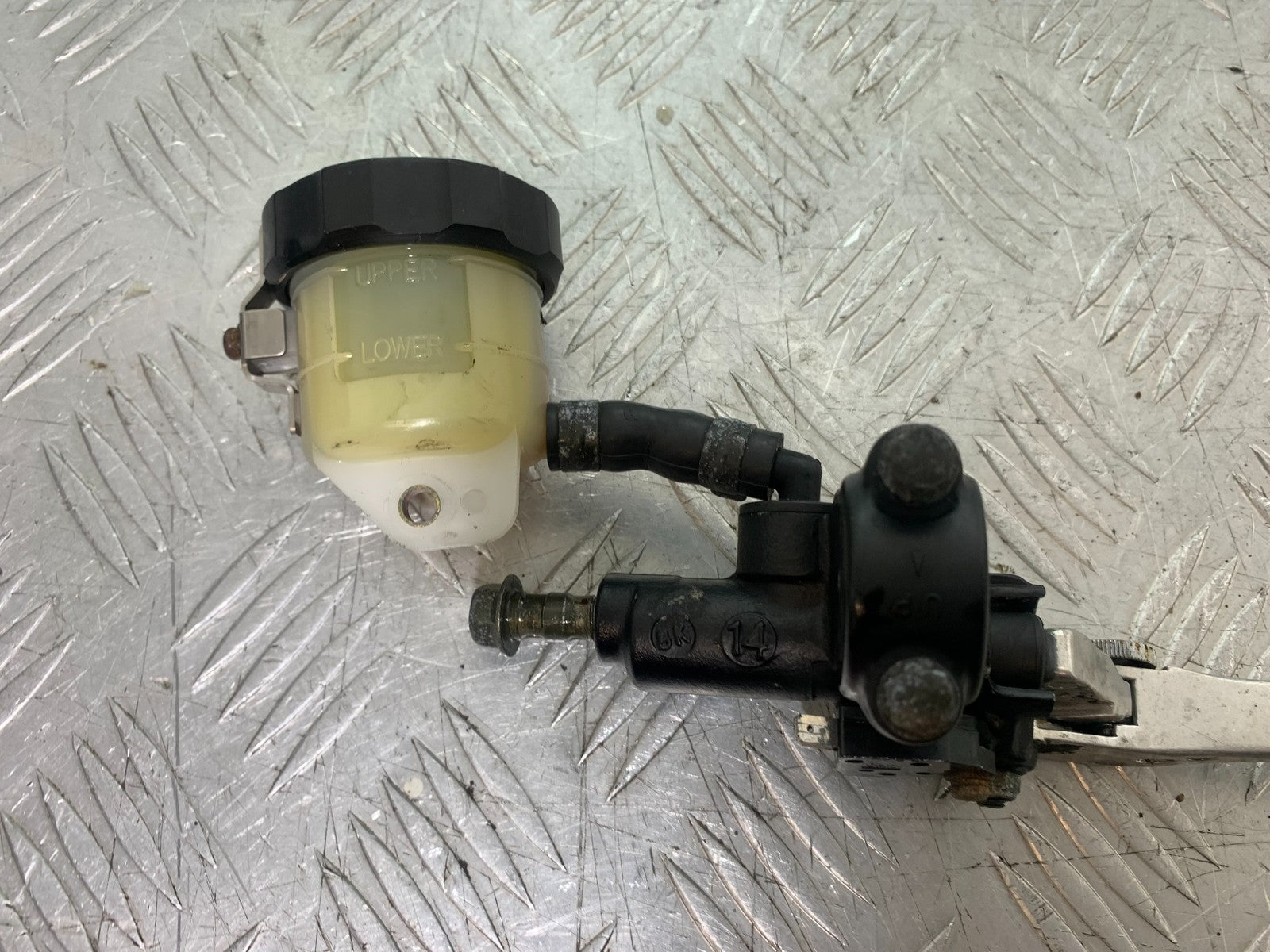 YAMAHA YZF R1 4XV FRONT MASTER CYLINDER   YEAR 1998-99 (CMB1291)