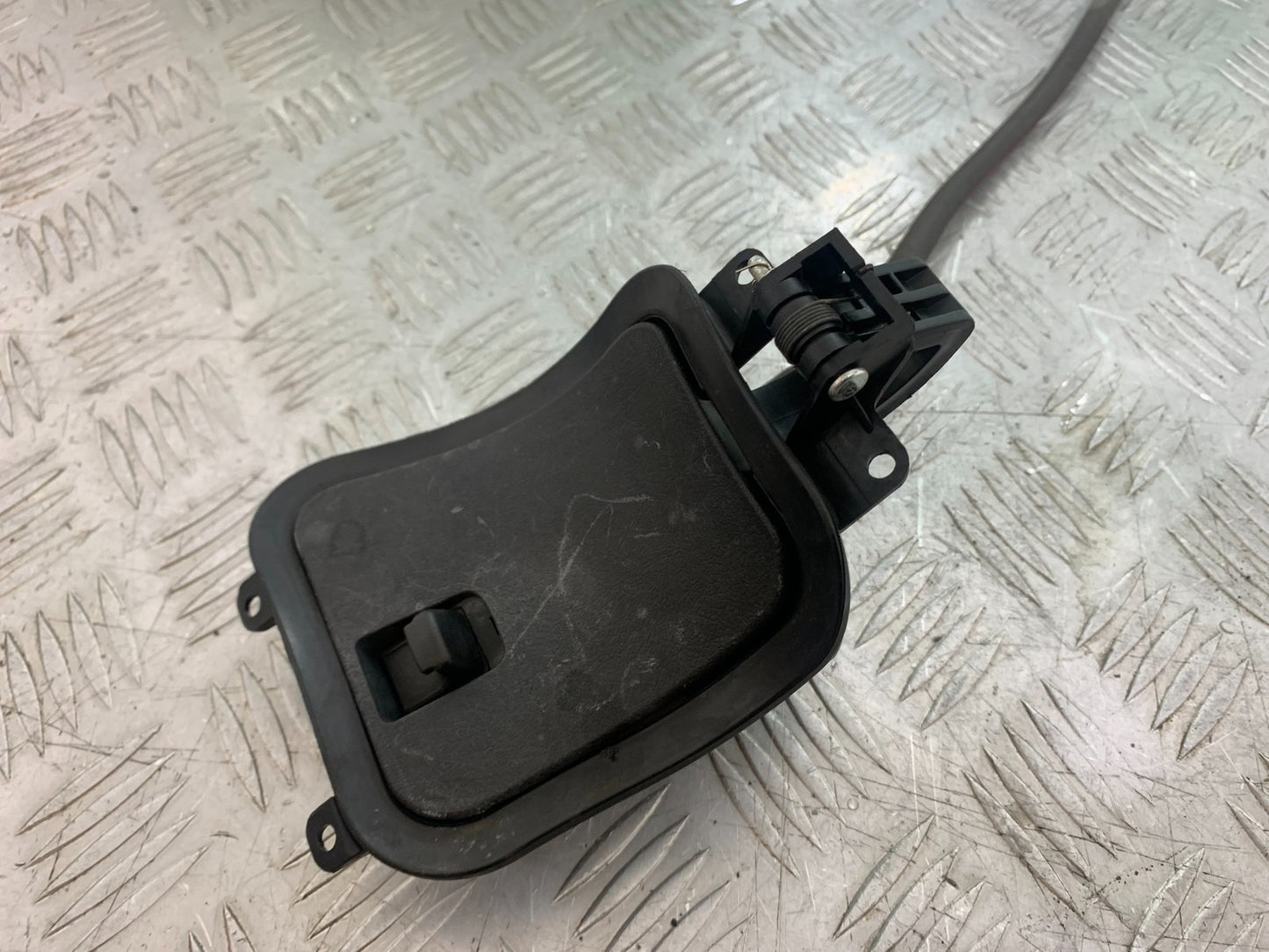 YAMAHA XMAX 250 XMAX 250 PETROL CAP  LID AND COVER YEAR 2006-09 (CMB1201)
