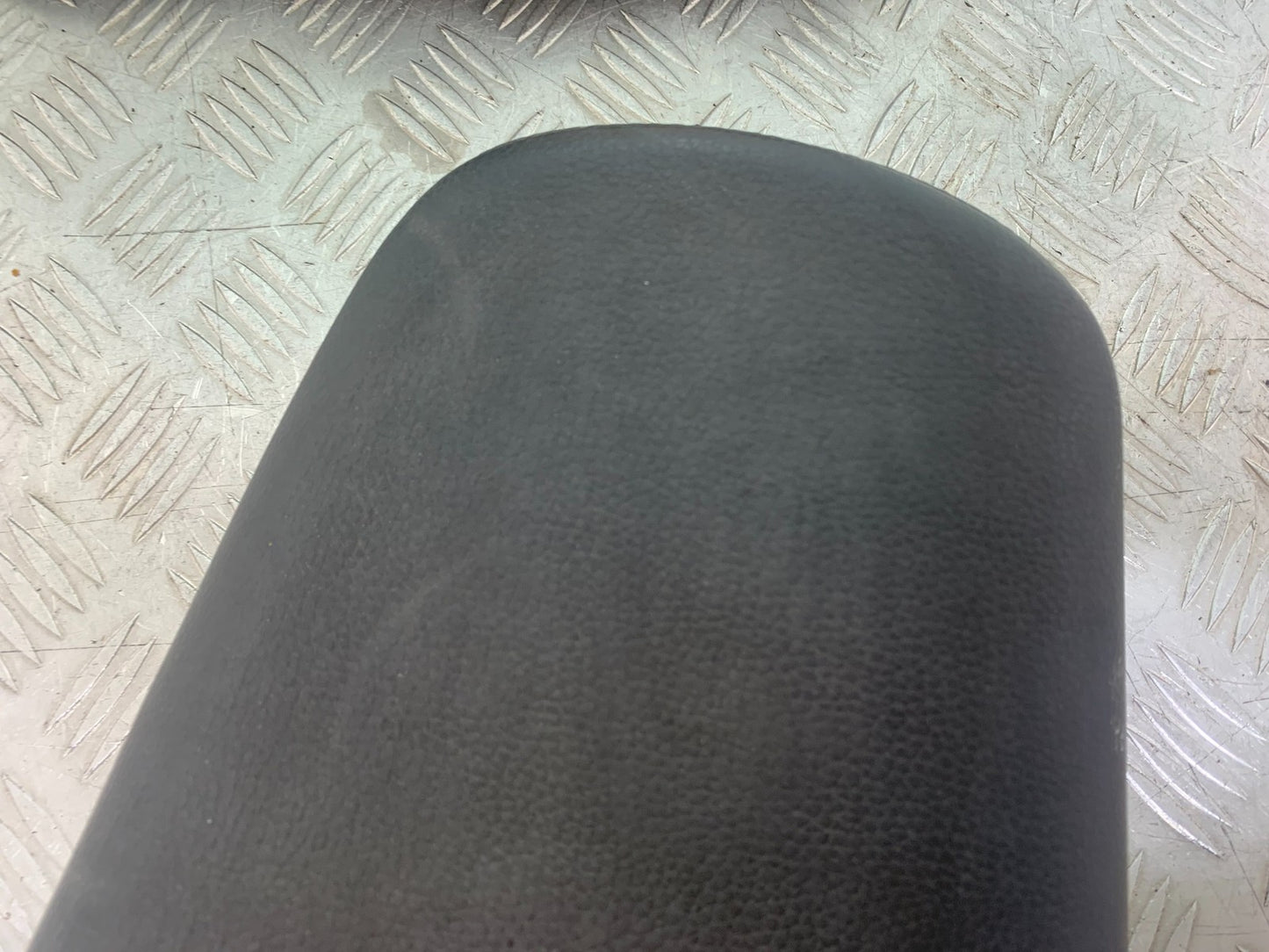 HONDA CBF125 CBF 125 REAR SEAT  YEAR 2009-14  (CMB1172)
