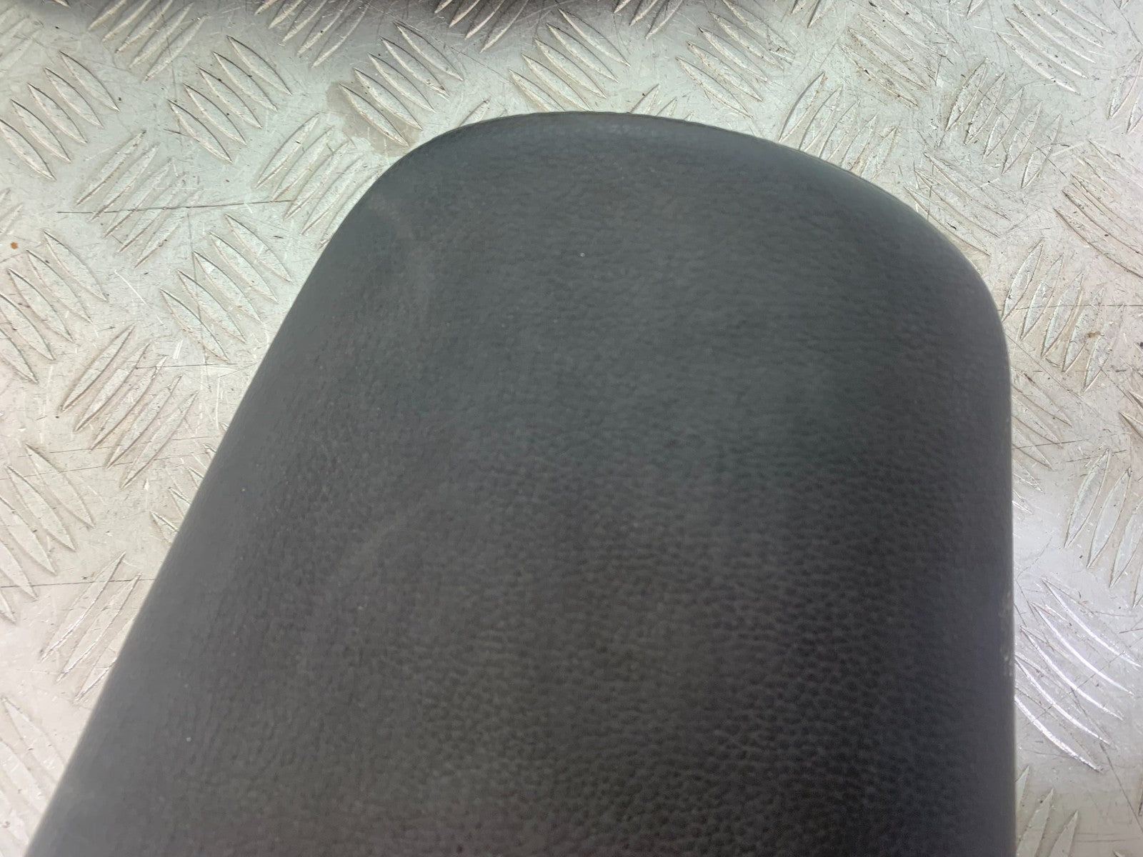 HONDA CBF125 CBF 125 REAR SEAT  YEAR 2009-14  (CMB1172)