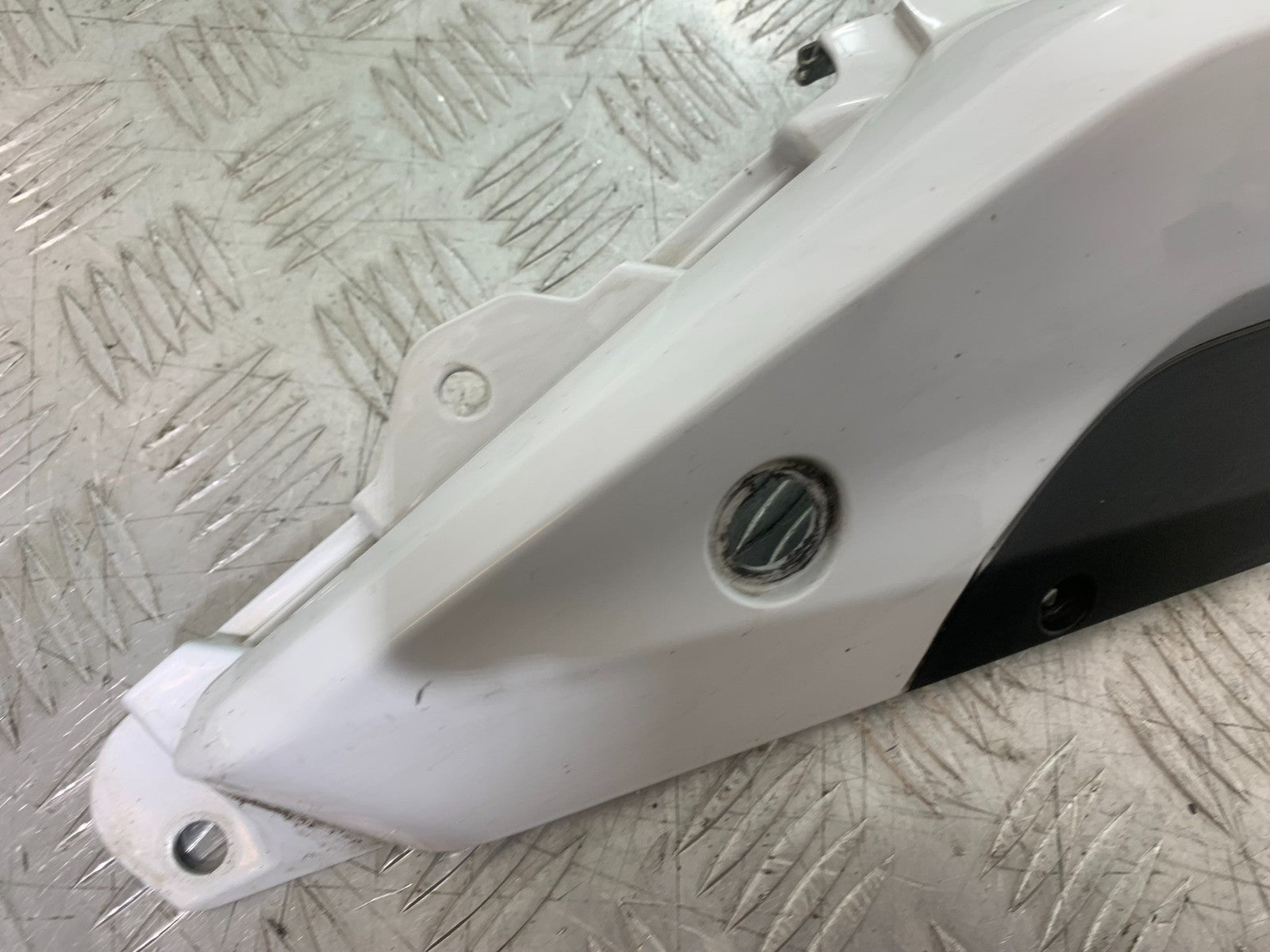 SINNIS TERRAIN 125 LEFT SEAT PANEL  YEAR 2017-2020 (CMB1241)