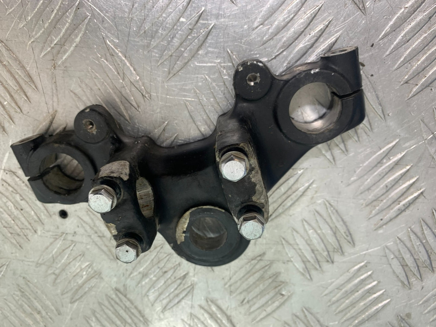 HONDA CG125 CG 125 TOP YOKE   YEAR 1998-2000 (CMB1282)