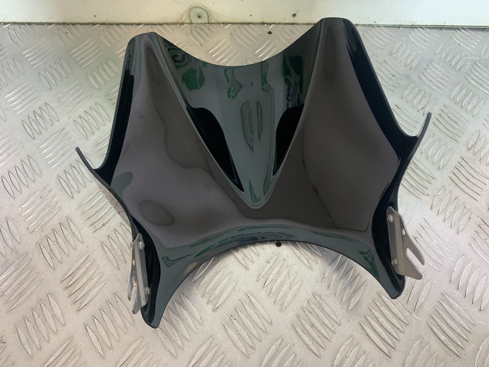 YAMAHA XSR900 XSR 900 PUIG SCREEN    YEAR 2021-2022 (CMB1073)