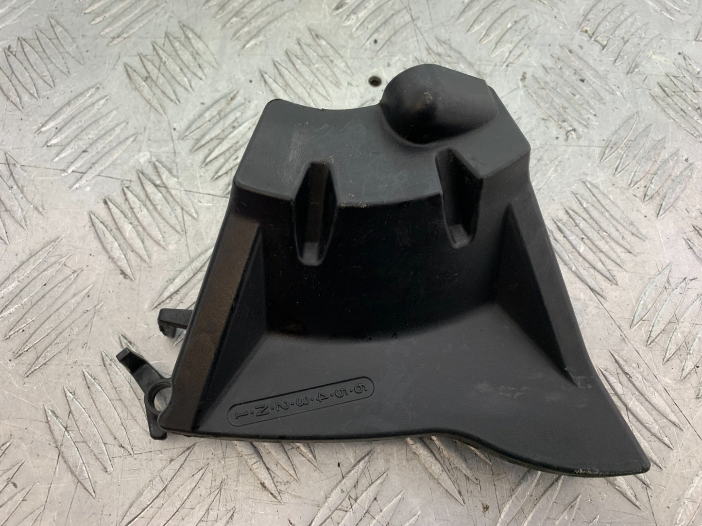 HONDA CBR1000 RR SPROCKET COVER  YEAR 2008-2011 (CMB1330)
