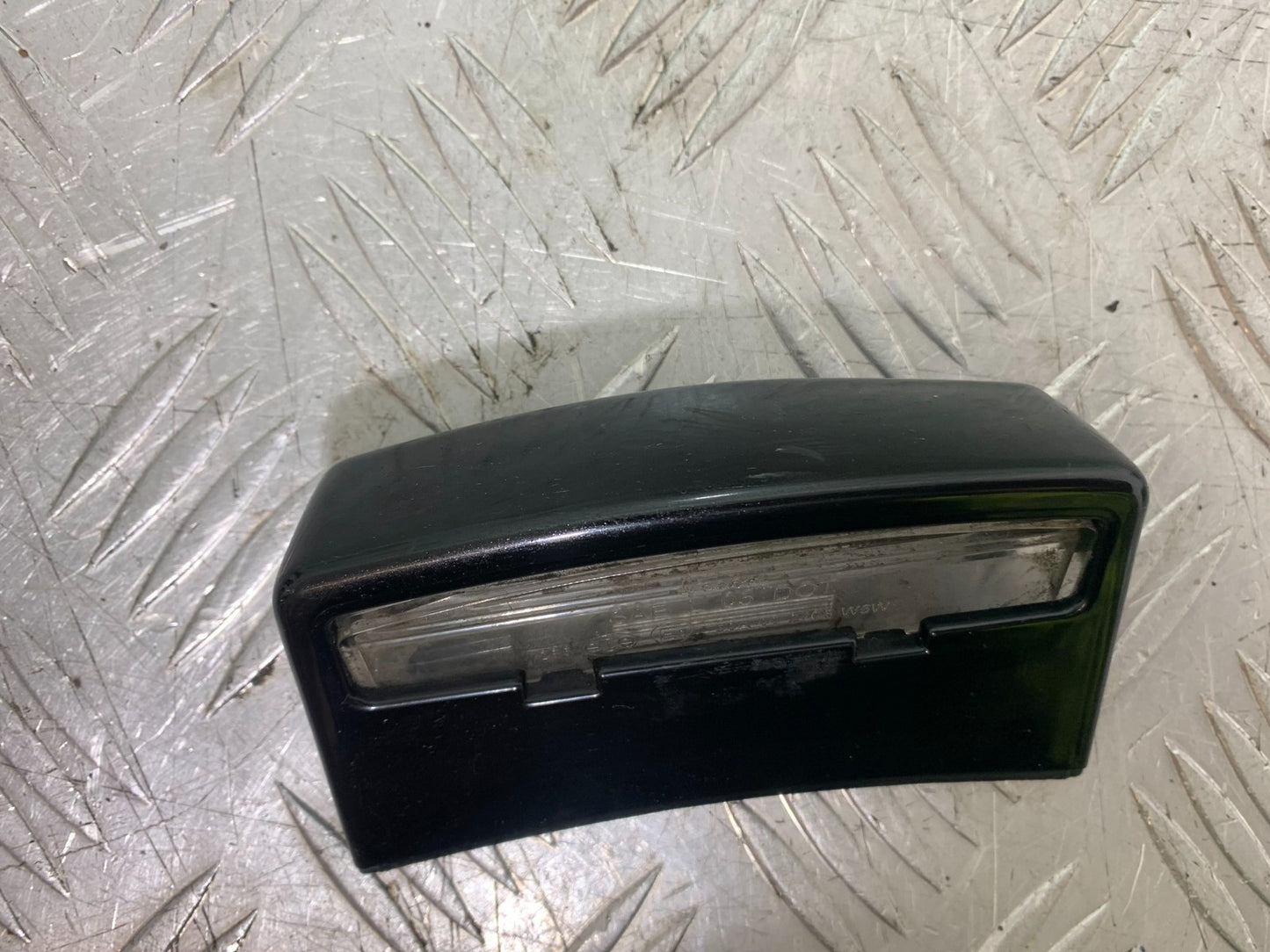 PIAGGIO VESPA LX50 LX S 50 NUMBER PLATE LIGHT COVER  YEAR 2007-2016 (CMB1290)