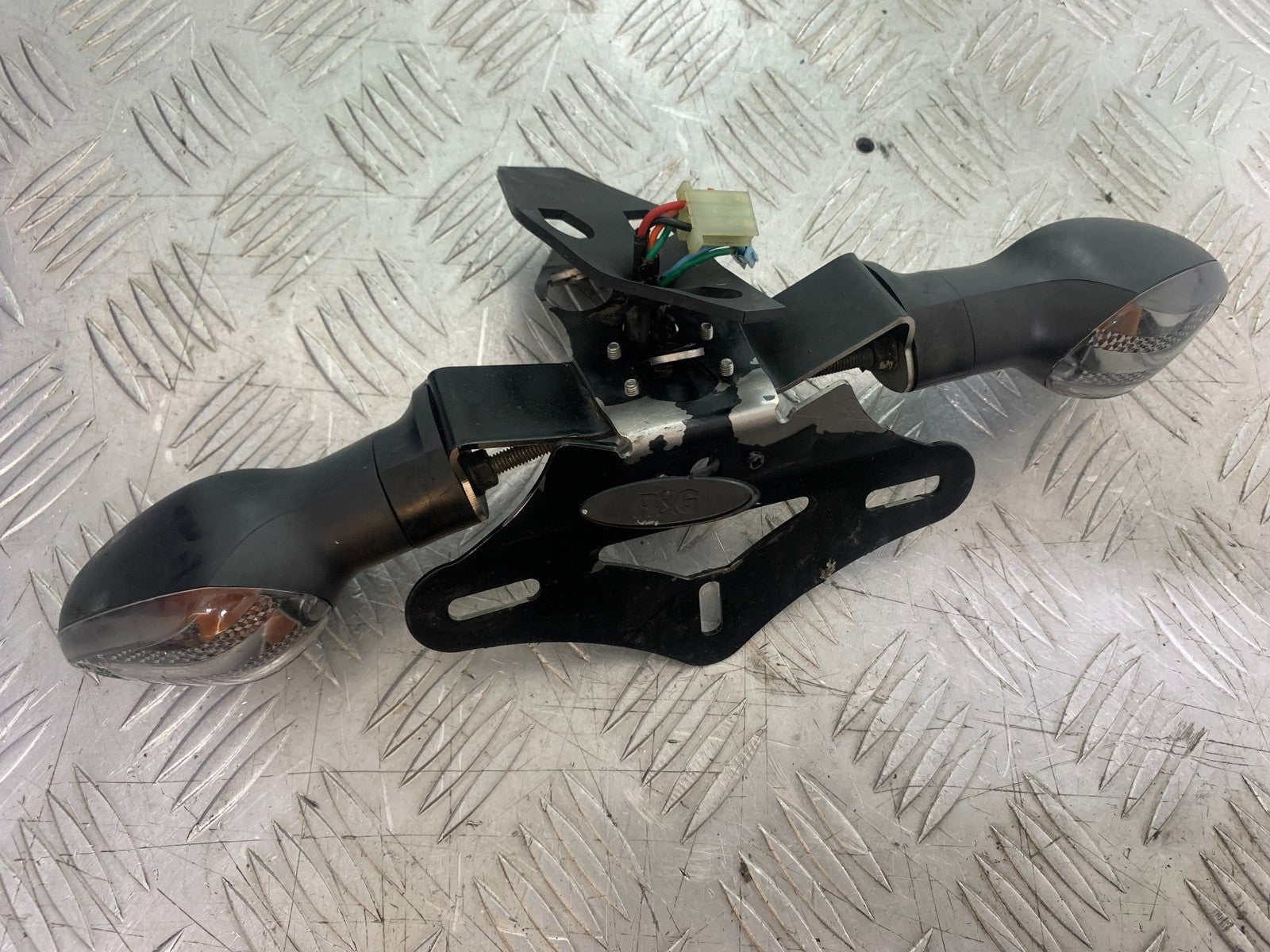 HONDA CBR1000 rr FIREBLADE TAIL TIDY AND INDICATORS YEAR 2012-2016 (CMB1198)