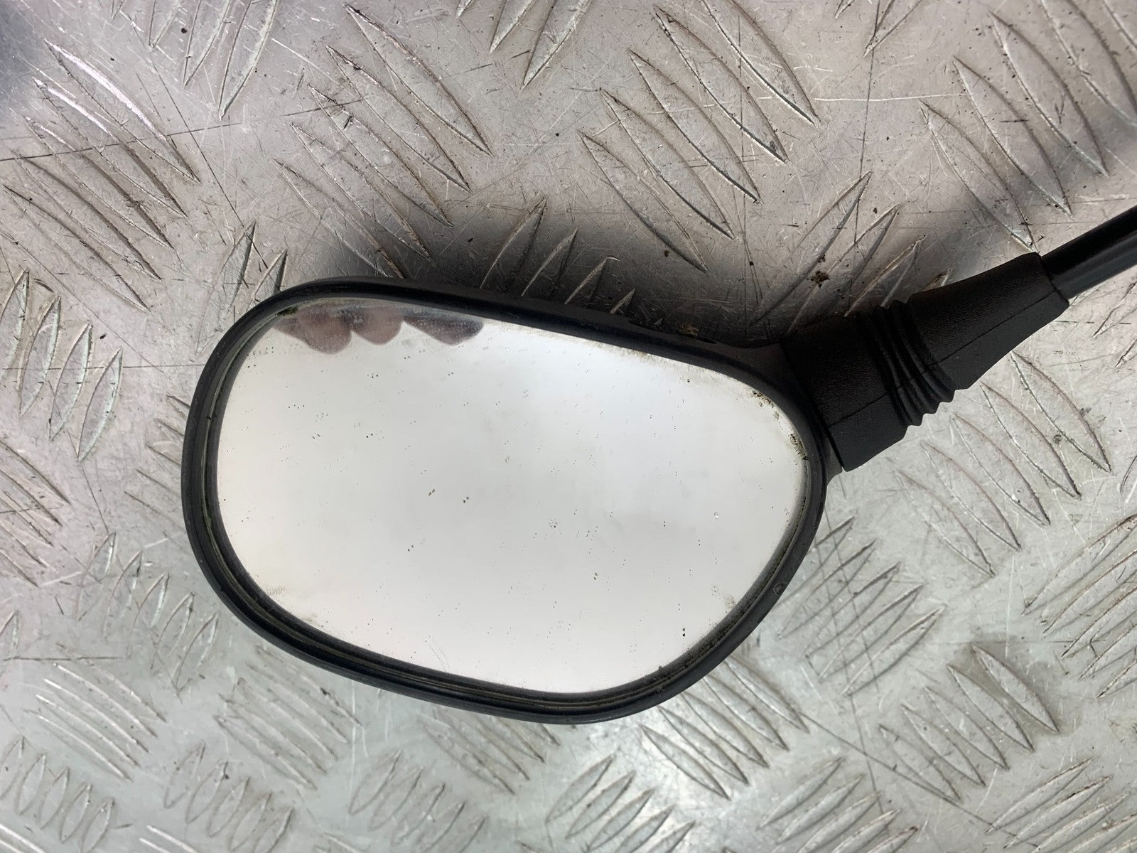 HONDA CBF125 CBF 125 RIGHT MIRROR  YEAR 2009-14 (CMB1182)