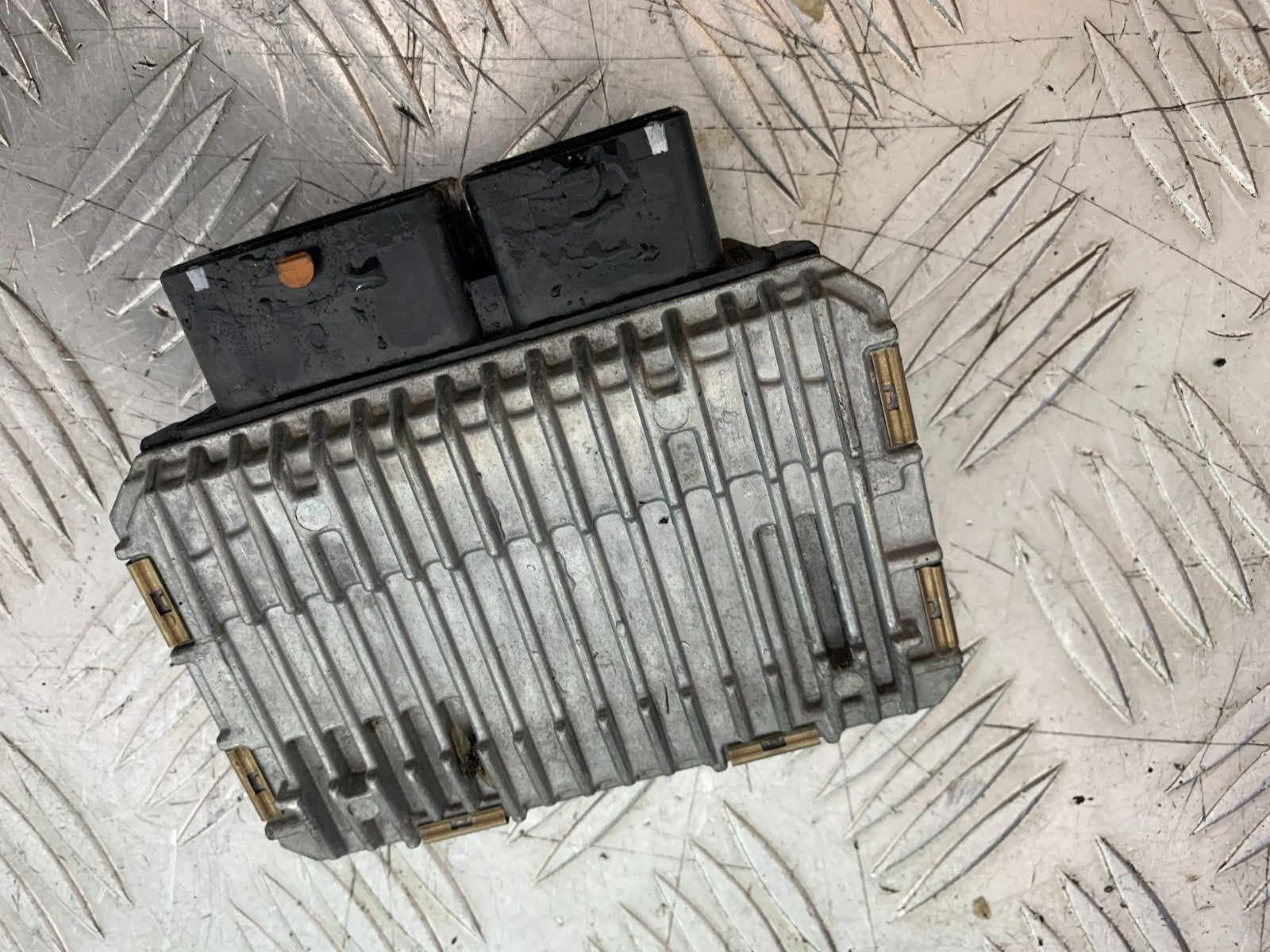 MV AGUSTA 800 F3 ECU  YEAR 2017-2019 (CMB1227)