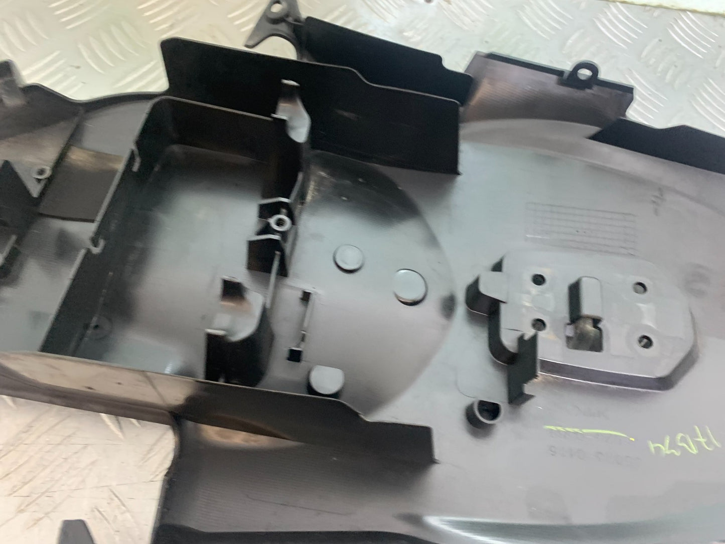 KAWASAKI 650 VERSYS UNDERTRAY YEAR 2015-2018 (CMB1288)