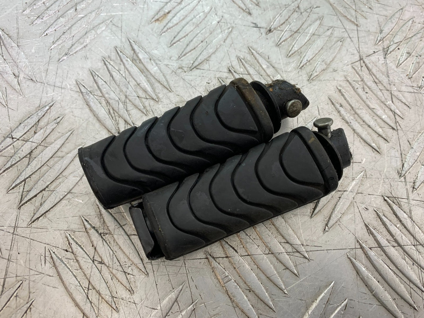 HONDA NSC110 VISION FOOTPEGS  YEAR 2017-2020 (CMB1249)