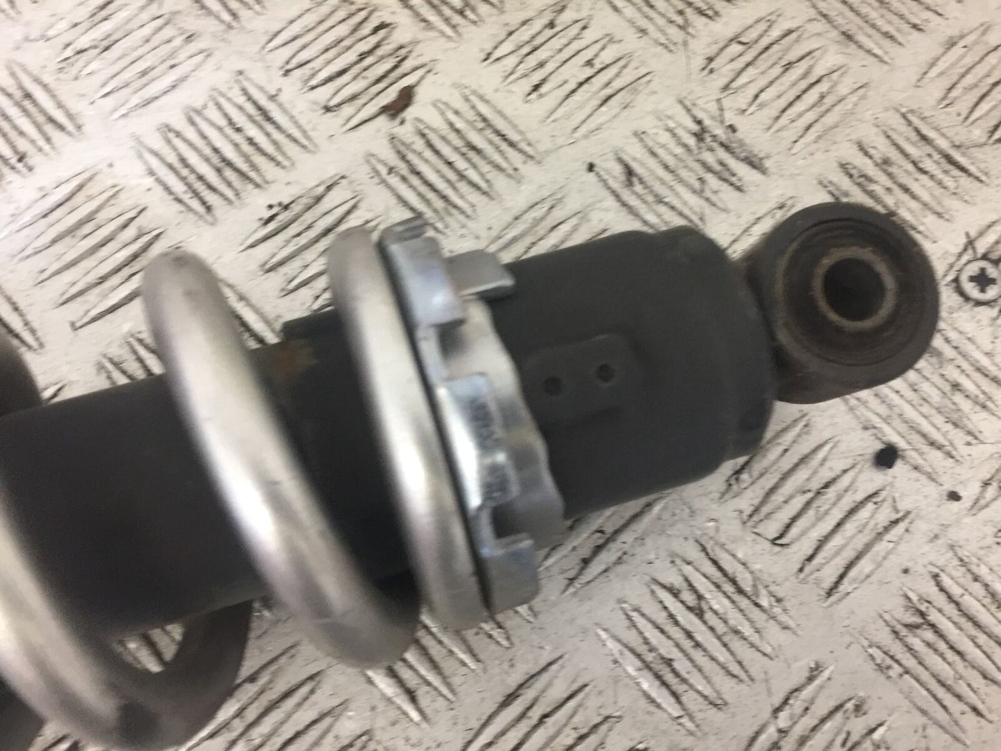 KAWASAKI ER6 F REAR SHOCK   YEAR 2006-2008 (STOCK 723)