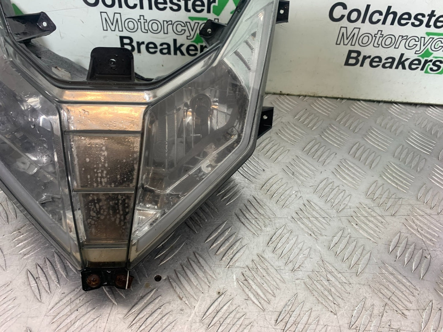 NECO ALEXONE 125 HEADLIGHT  YEAR 2016-2022  (CMB1273)