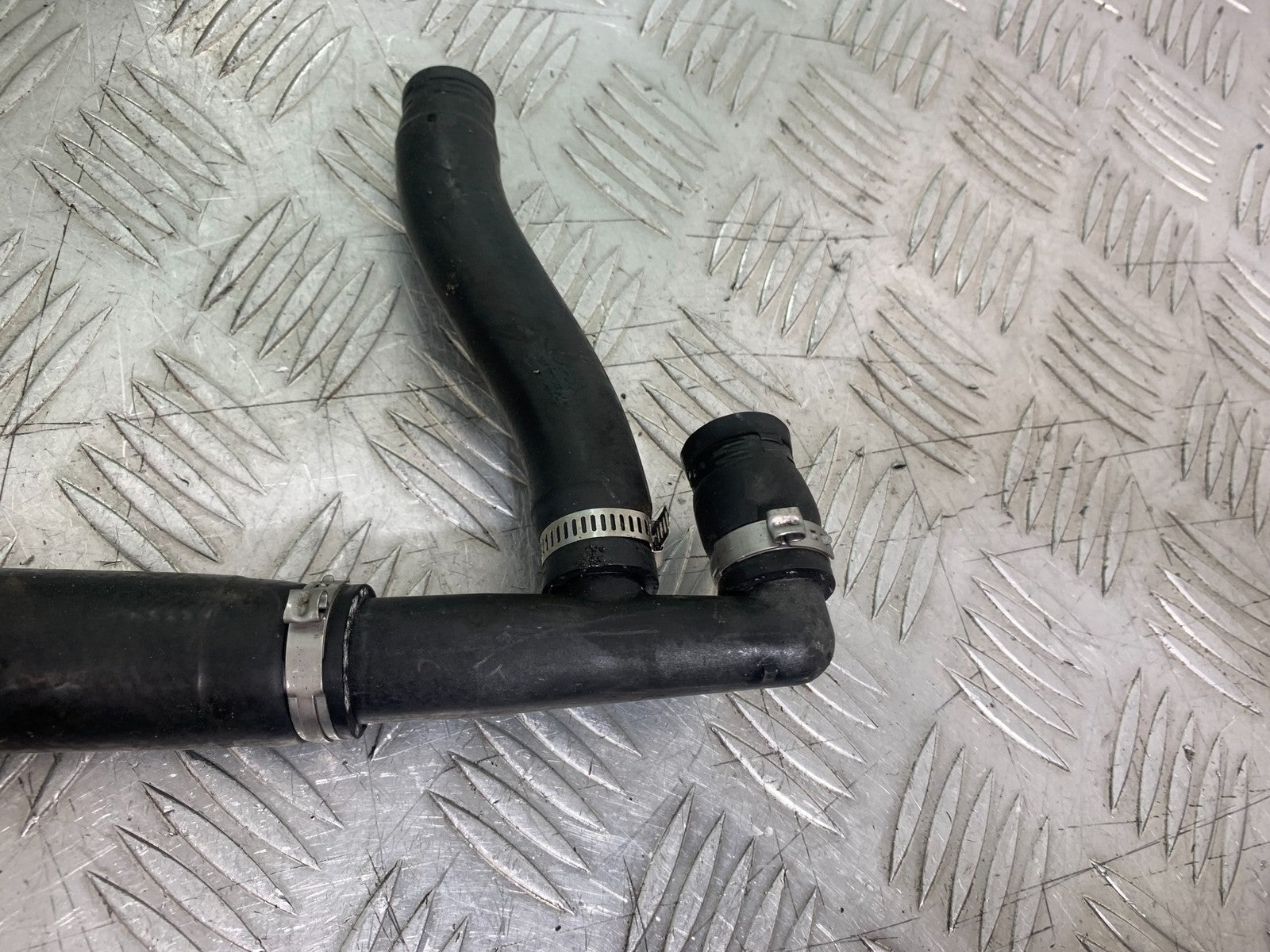 KTM 990 SUPER DUKE RADAITOR HOSE  YEAR 2007-2011  (CMB1207)