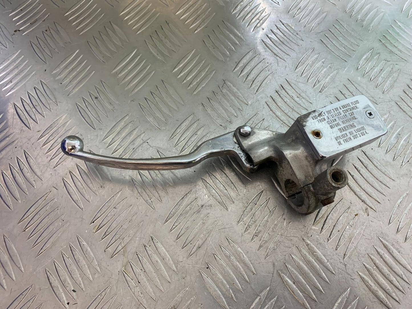 SUZUKI VS1400 VS 1400 INTRUDER CLUTCH MASTER CYLINDER  YEAR 1988 (CMB1077)