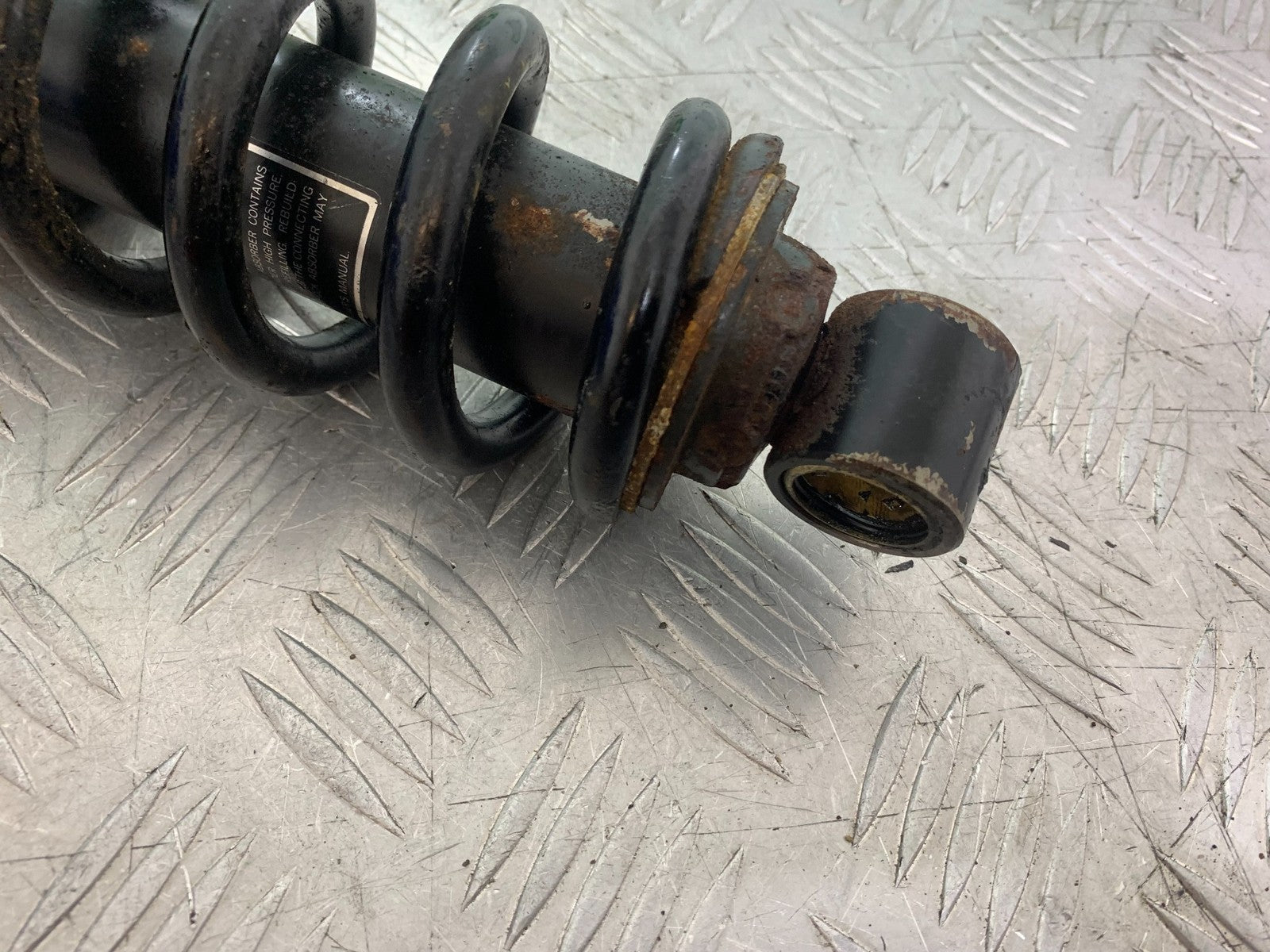TRIUMPH TROPHY 900 REAR SHOCK YEAR 1991-95 (CMB1251)