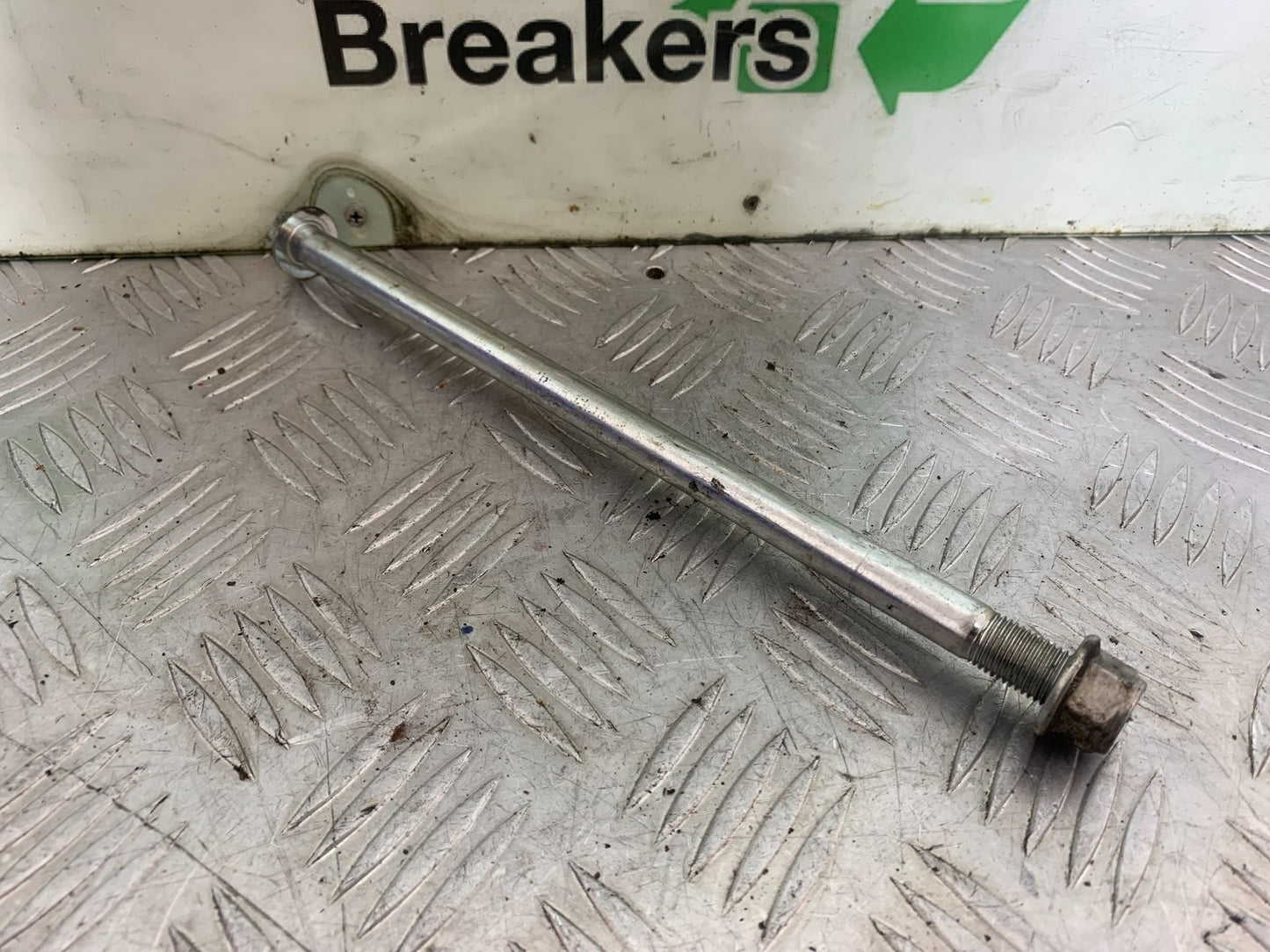 KYMCO CK1 125 REAR SWINGARM SPINDLE YEAR 2014 - 2016 (CMB1181)