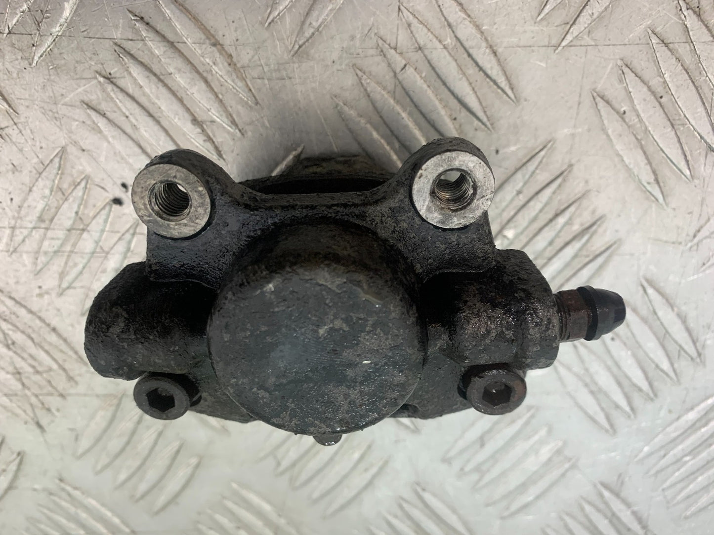 PIAGGIO VESPA GTS 125 REAR CALIPER YEAR 2009-2014  (CMB1261)