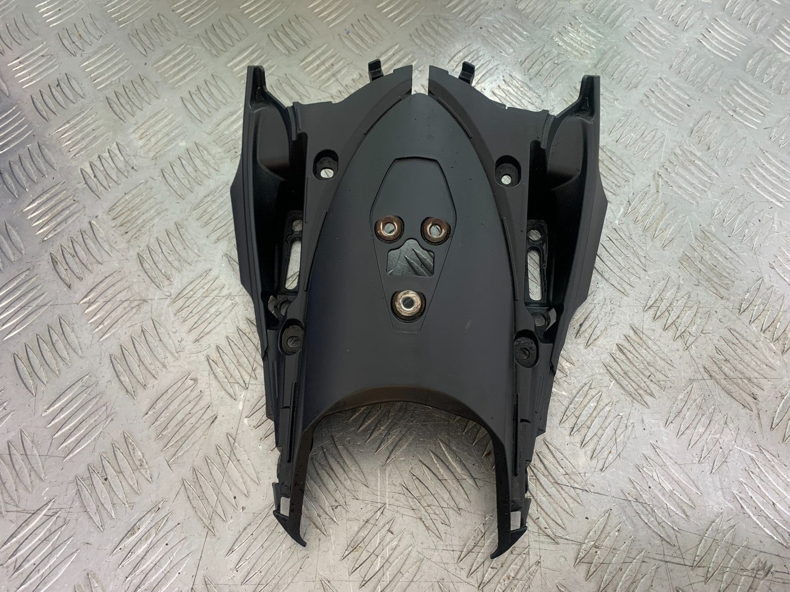 HONDA CBR1000 rr FIREBLADE UNDERTRAY  YEAR 2012-2016 (CMB1198)