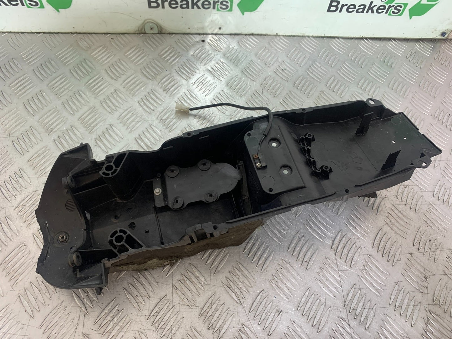KTM 990 SUPER DUKE UNDERTRAY YEAR 2007-2011  (CMB1207)