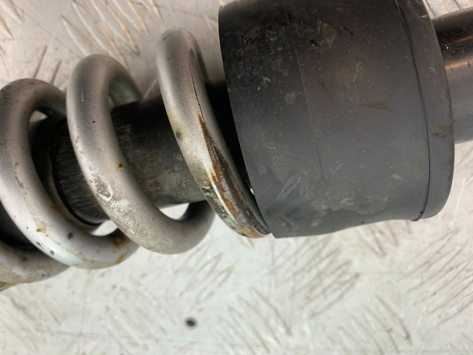 HONDA CB650F CB 650 FA-E REAR SHOCK YEAR 2014-2017 (CMB1226)