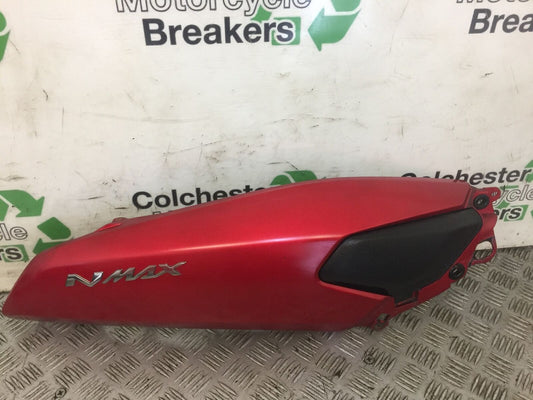 YAMAHA NMAX125 NMAX 125 RIGHT SEAT PANEL YEAR 2017 (STOCK 598)