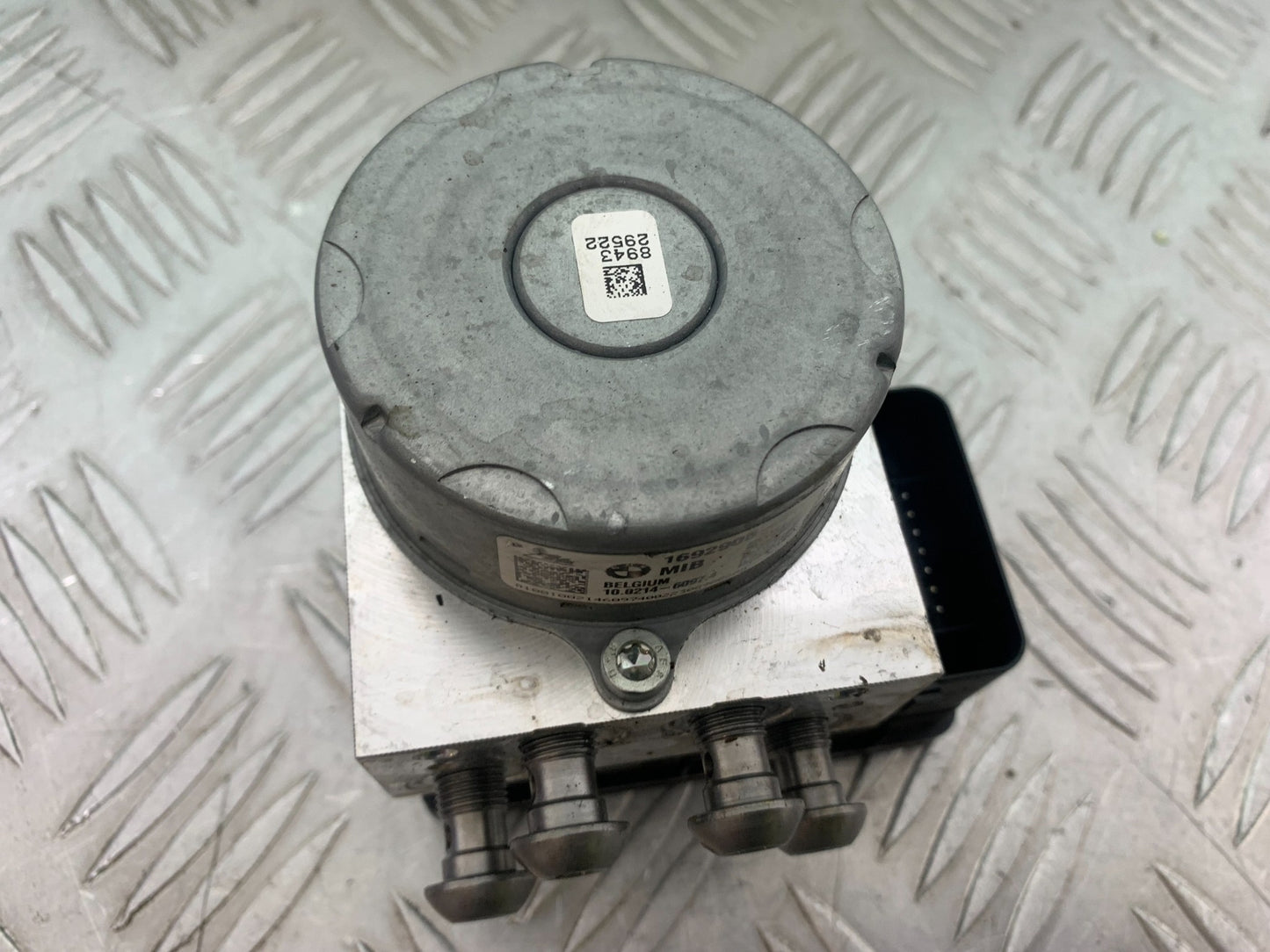 BMW M1000 R ABS PUMP  YEAR 2023-2024 (CMB1140)